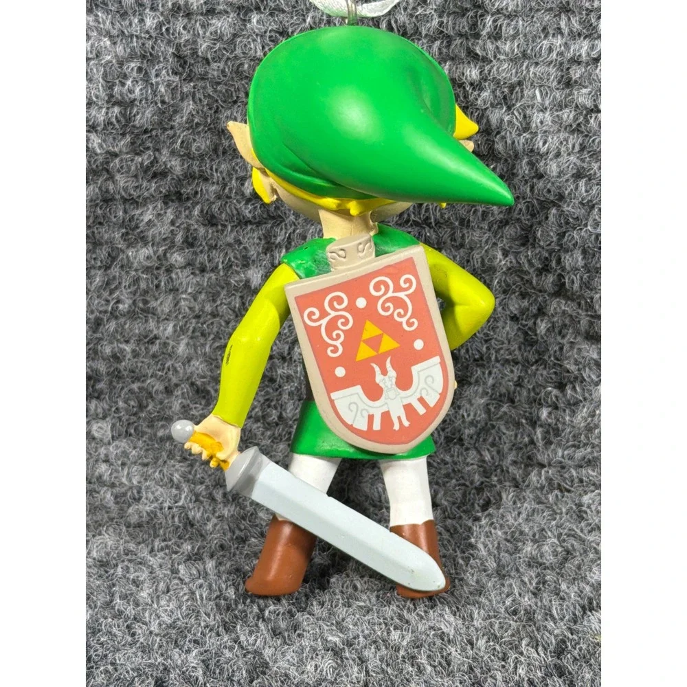 2018 Nintendo Legend of Zelda Link Christmas Ornament Green Tunic Sword Shield